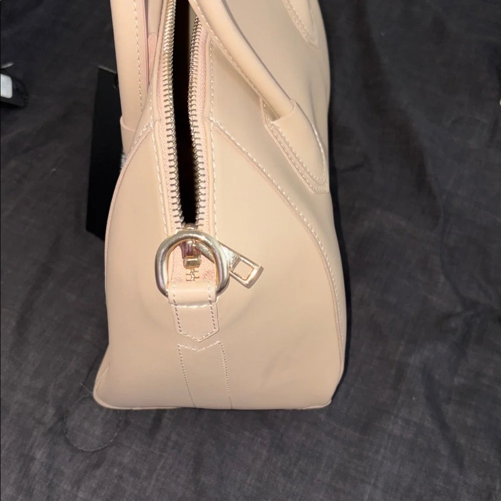 Fashion Drug Elegant Tan Handbag - Picture 4 of 5